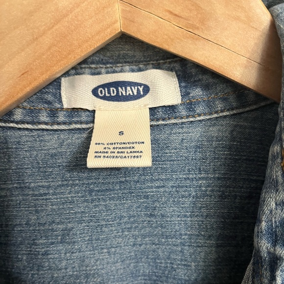 Old Navy Denim Shirt - Picture 4 of 4